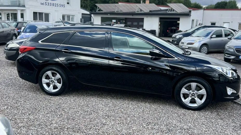 HYUNDAI i40 -