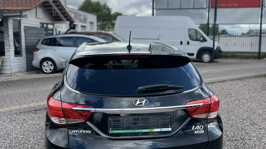 HYUNDAI i40 -