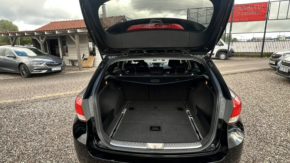 HYUNDAI i40 -
