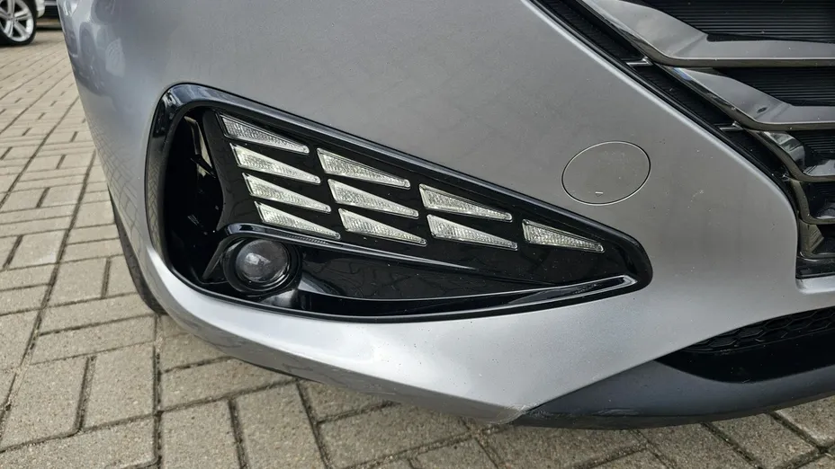 HYUNDAI i30 -