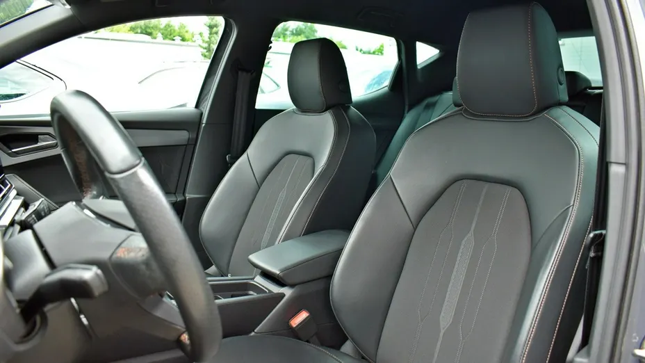 CUPRA Leon -