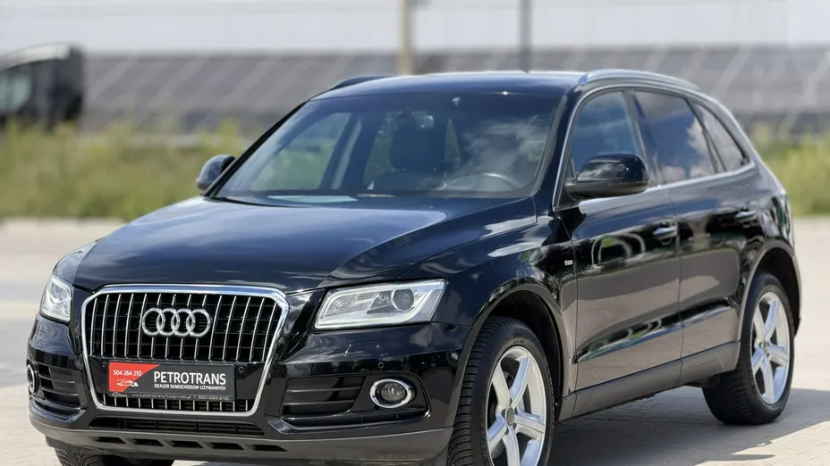 AUDI Q5 -