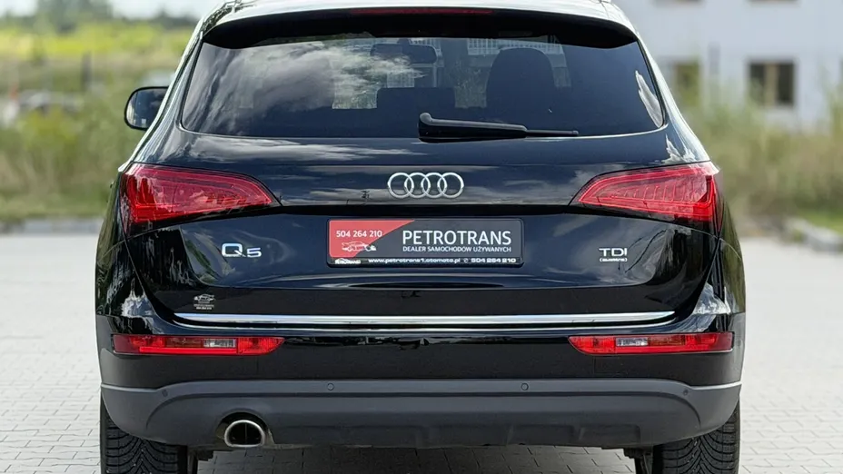 AUDI Q5 -