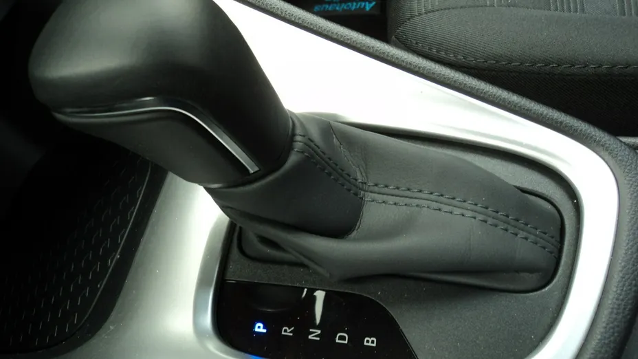 MAZDA 2 Hybrid -
