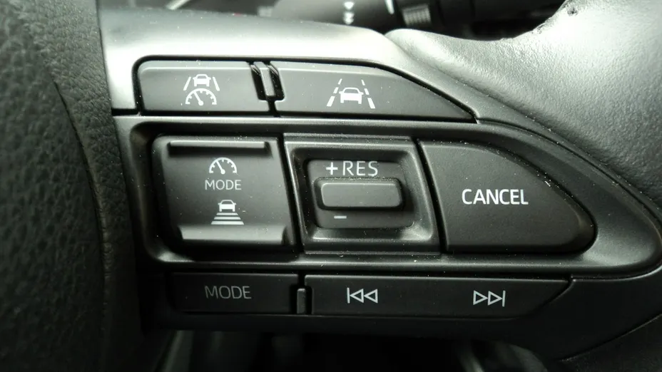 MAZDA 2 Hybrid -