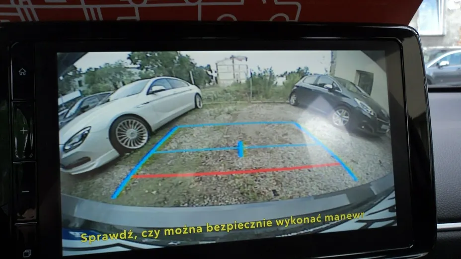MAZDA 2 Hybrid -