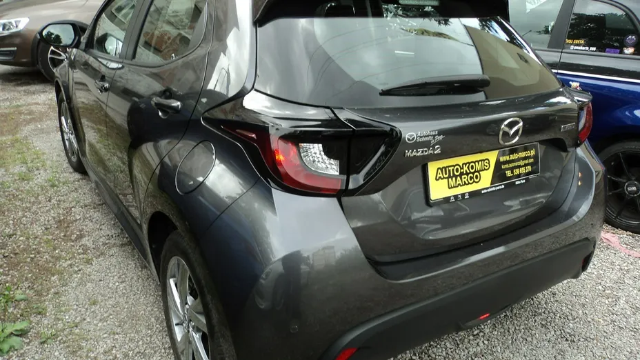 MAZDA 2 Hybrid -