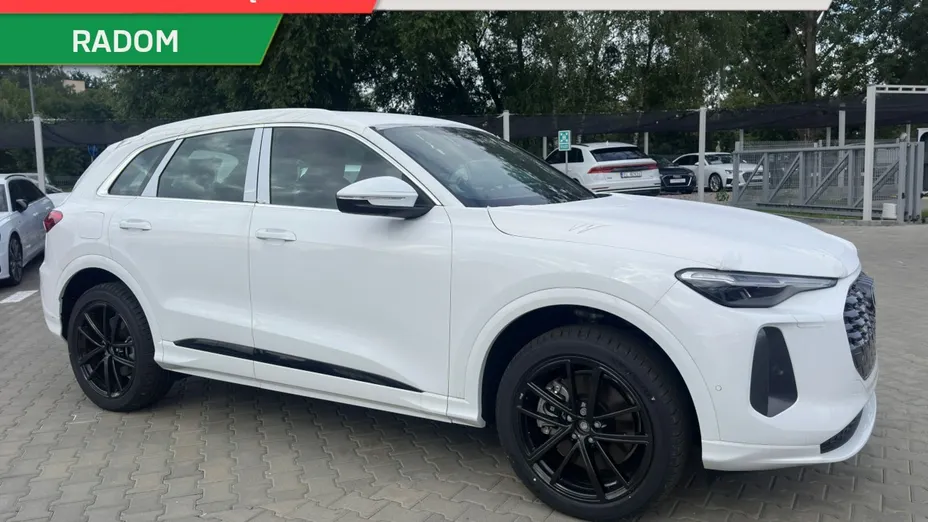 AUDI Q5 -