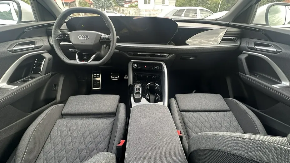 AUDI Q5 -