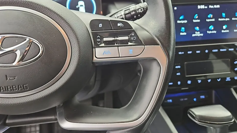 HYUNDAI Tucson -