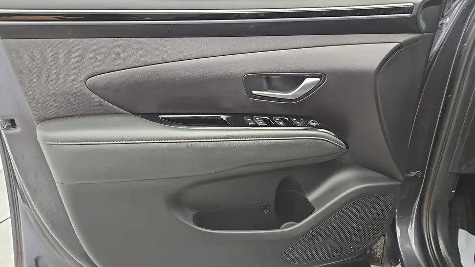 HYUNDAI Tucson -