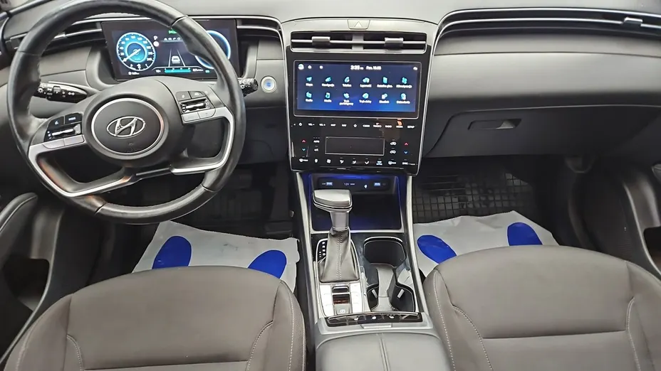 HYUNDAI Tucson -