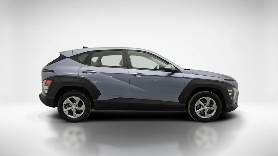 HYUNDAI Kona -