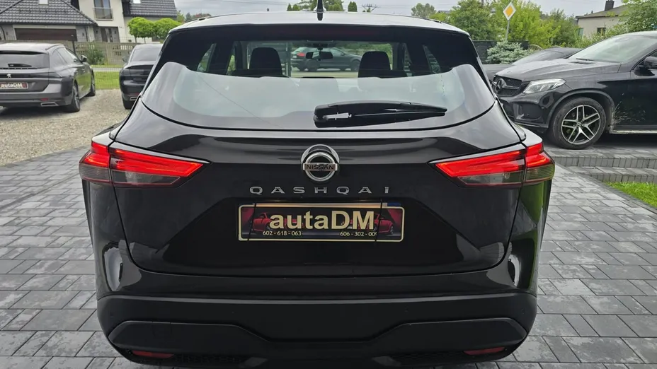 NISSAN Qashqai -