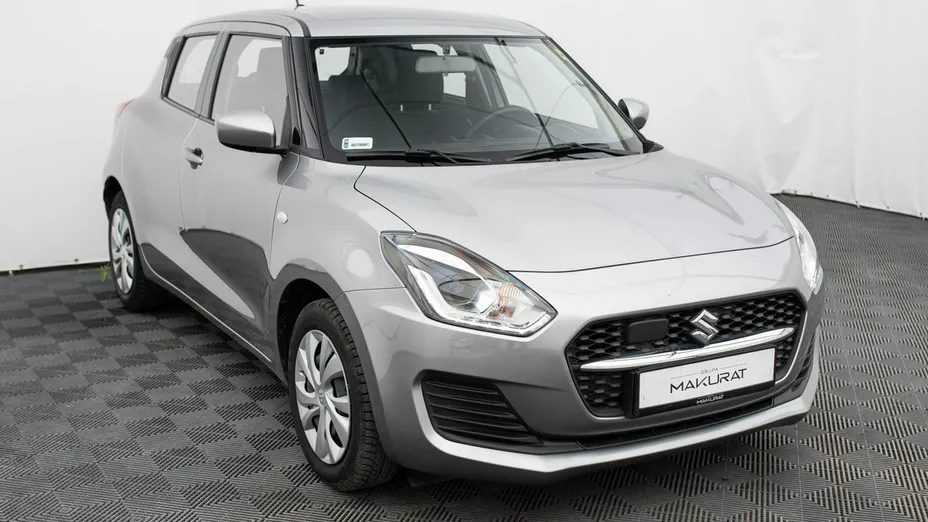 SUZUKI Swift -