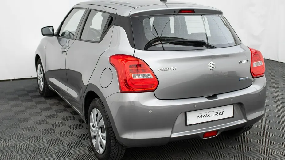 SUZUKI Swift -