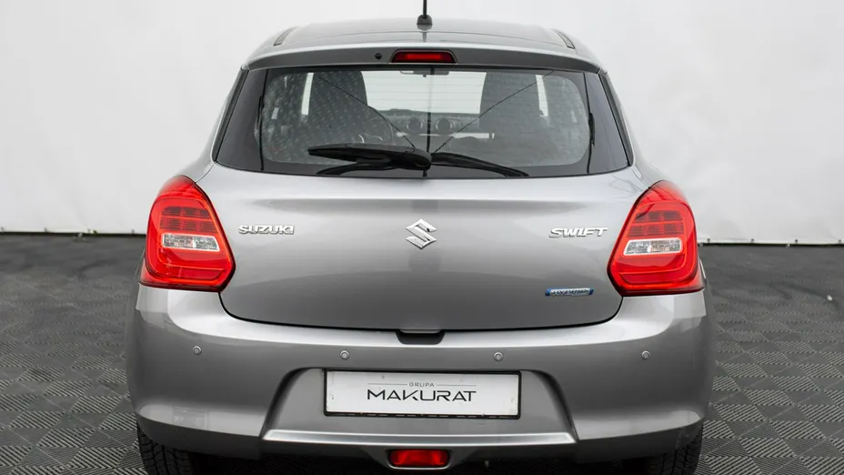 SUZUKI Swift -