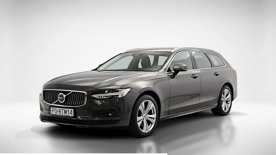 VOLVO V90 -
