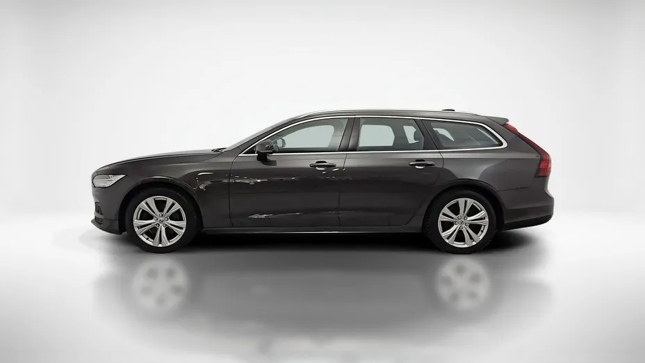 VOLVO V90 -