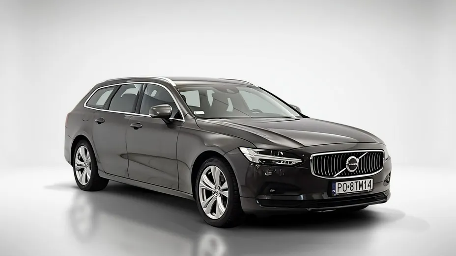 VOLVO V90 -
