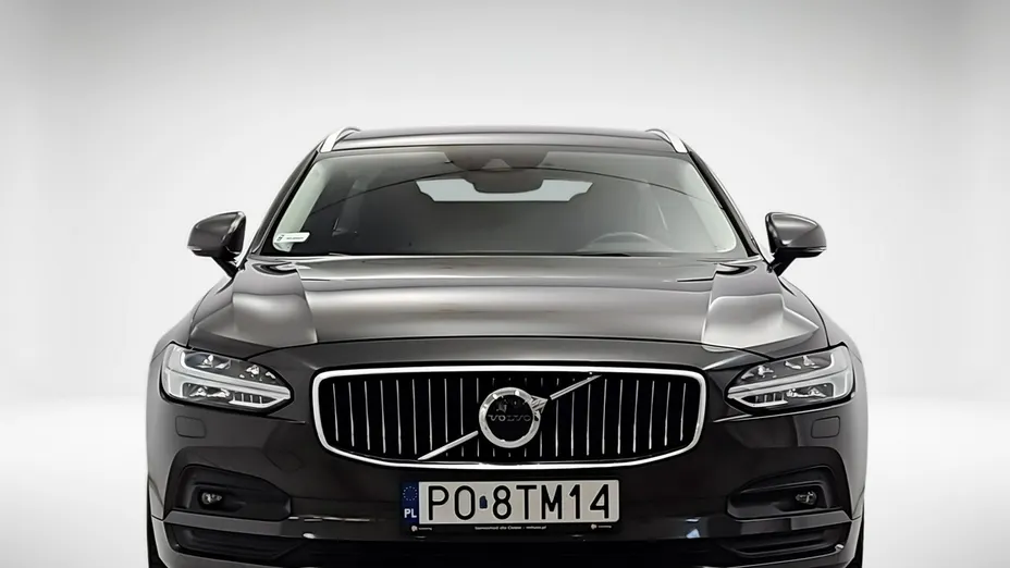 VOLVO V90 -