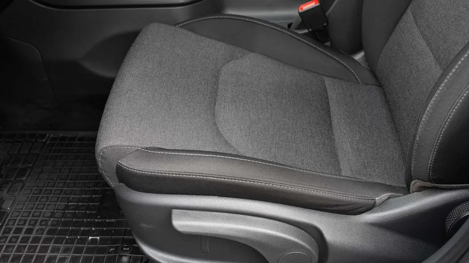 HYUNDAI i30 -
