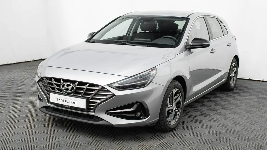 HYUNDAI i30 -