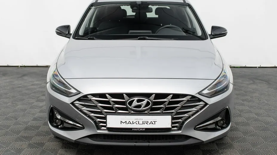 HYUNDAI i30 -