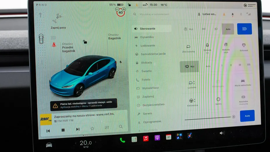 TESLA Model 3 -