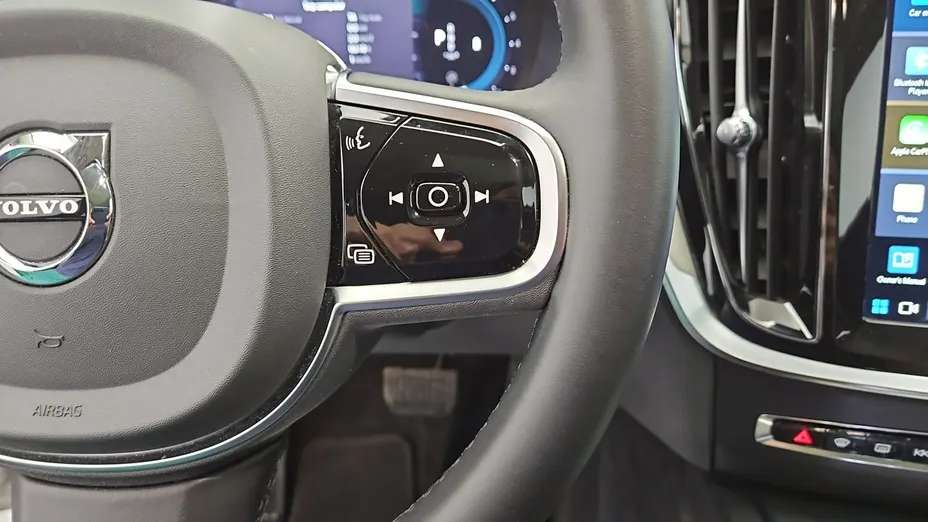 VOLVO V60 -