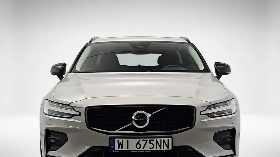 VOLVO V60 -