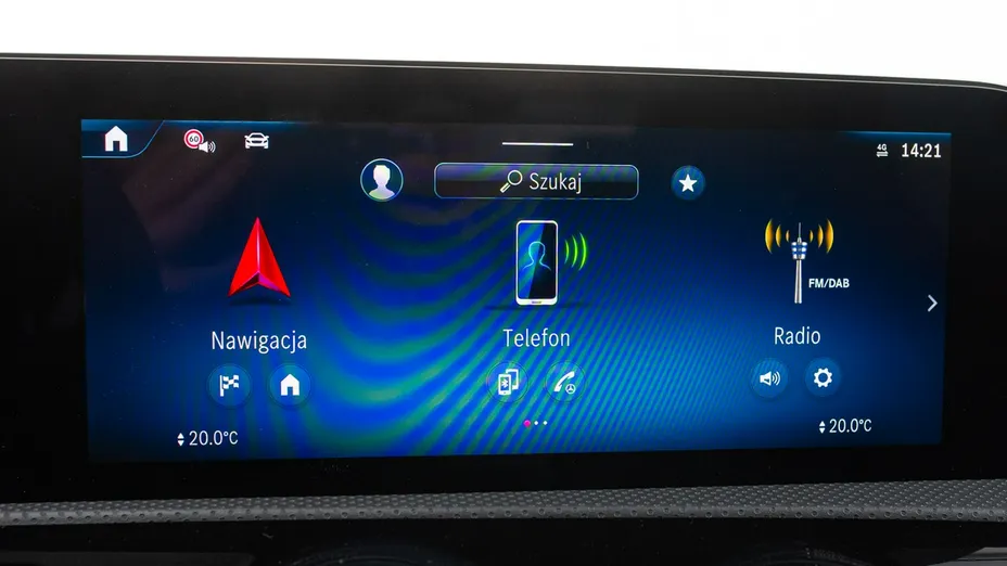 MERCEDES-BENZ CLA -