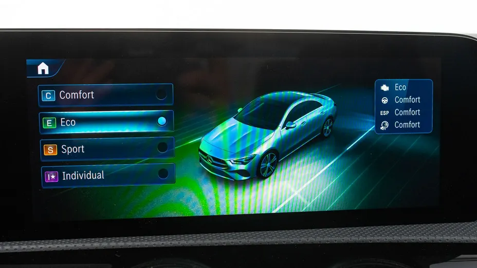 MERCEDES-BENZ CLA -