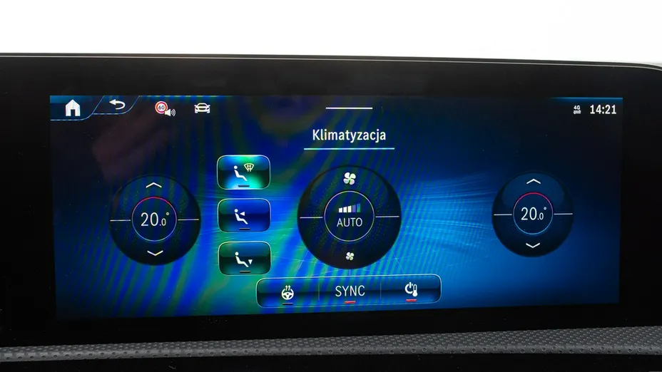 MERCEDES-BENZ CLA -
