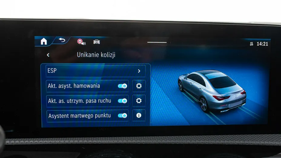 MERCEDES-BENZ CLA -