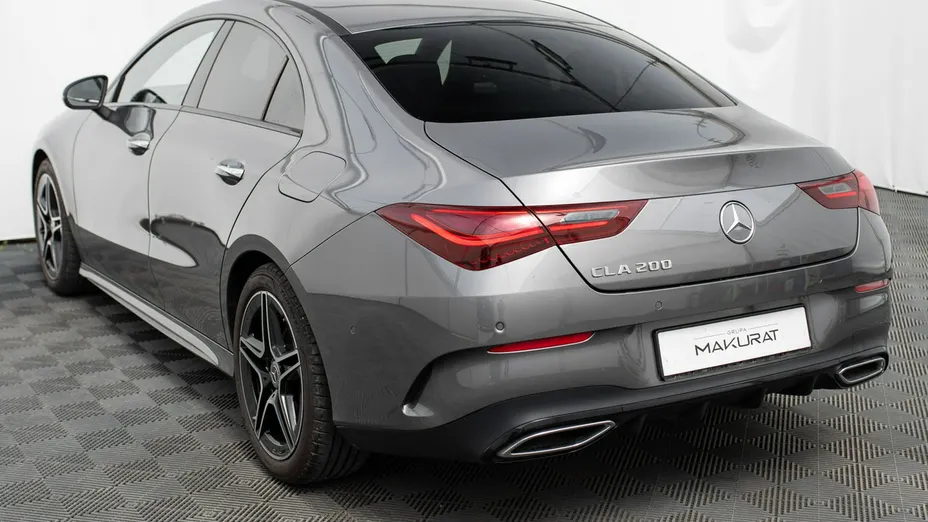 MERCEDES-BENZ CLA -