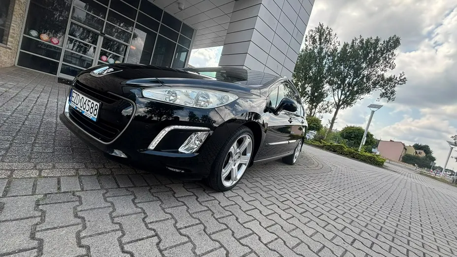 PEUGEOT 308 -