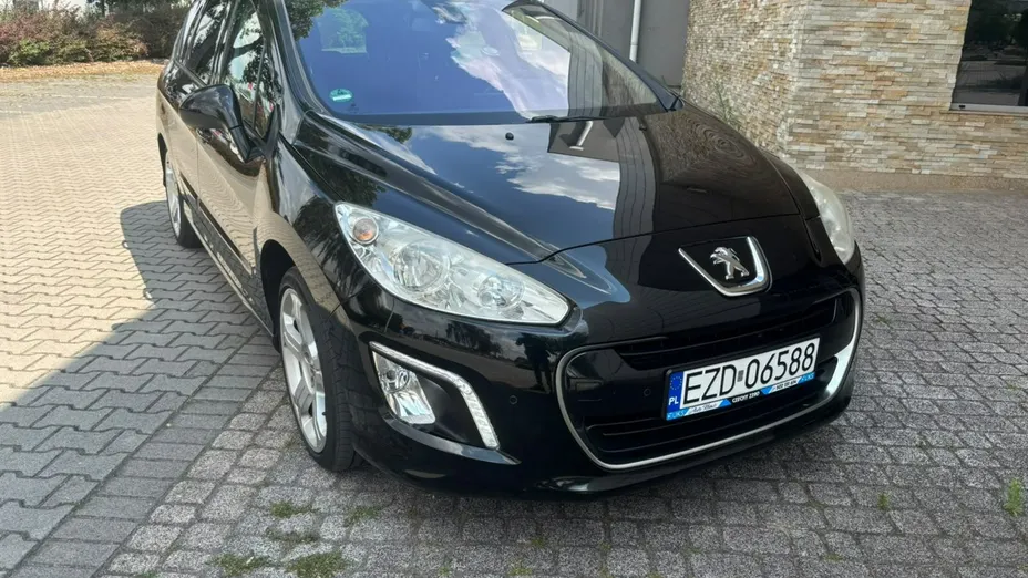 PEUGEOT 308 -