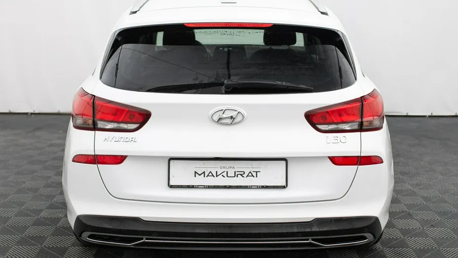 HYUNDAI i30 -