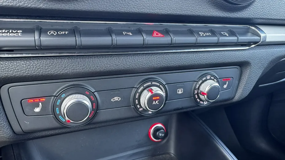 AUDI A3 -