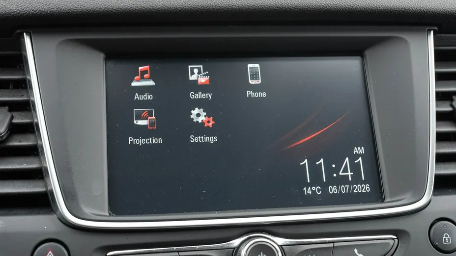 OPEL Grandland X -