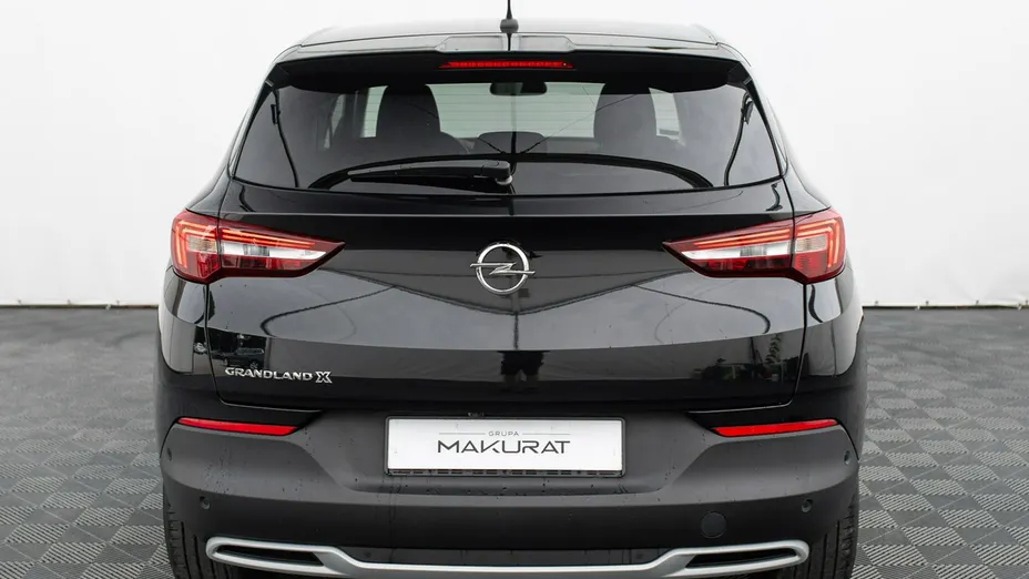 OPEL Grandland X -