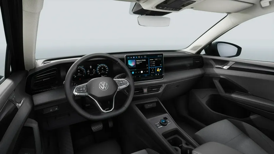 VOLKSWAGEN Tiguan -