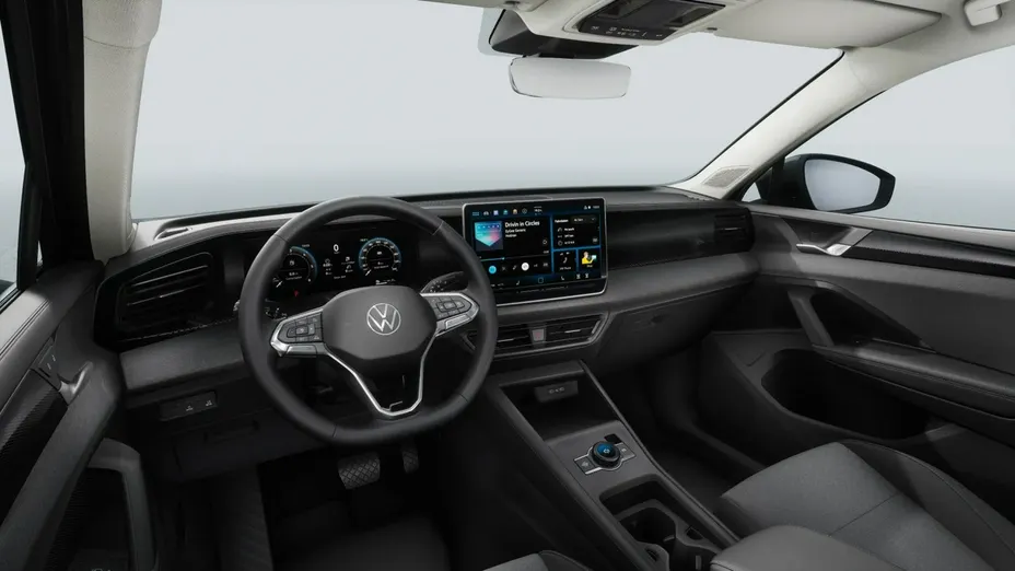 VOLKSWAGEN Tiguan -