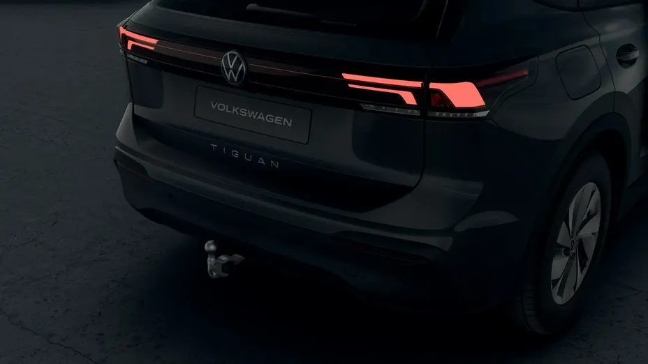 VOLKSWAGEN Tiguan -