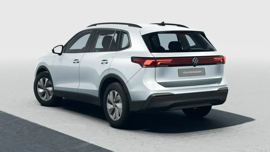 VOLKSWAGEN Tiguan -
