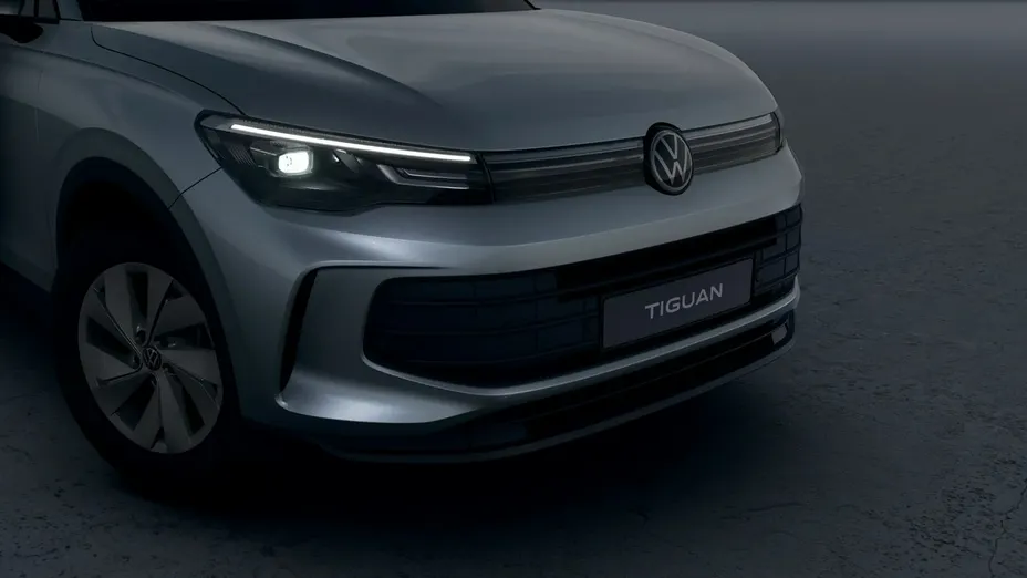VOLKSWAGEN Tiguan -