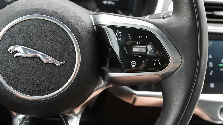 JAGUAR I-Pace -