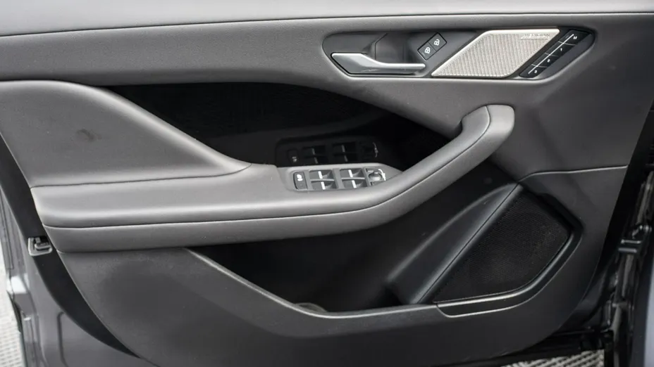 JAGUAR I-Pace -