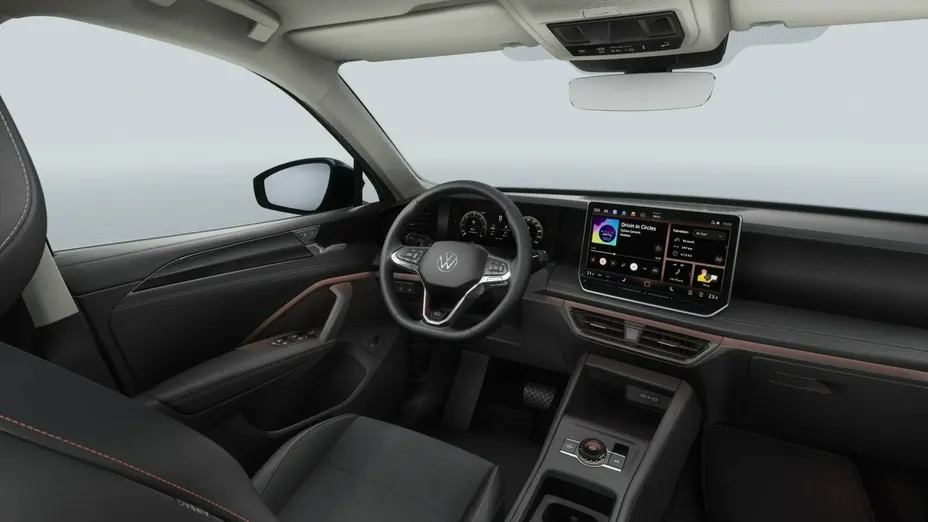 VOLKSWAGEN Tiguan -